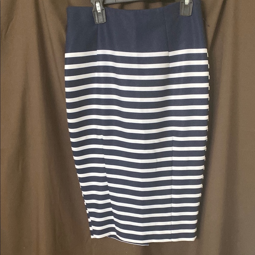 H&M White and Blue Pencil Skirt Knee-Length Casual